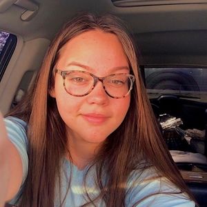 Meet your Posher, Madalyn